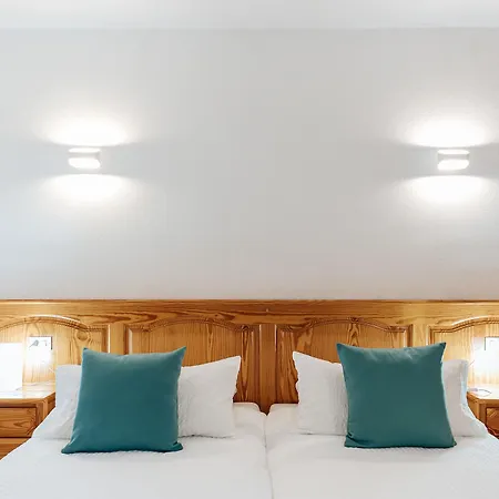 Atlantis Park Hotel 3*