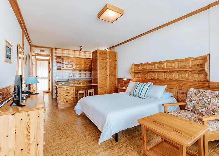 Atlantis Park 3* بونتا ديل هيدالغو