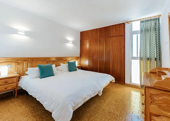 Atlantis Park 3* 蓬达德尔伊达尔戈